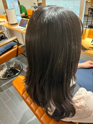 セミロング カラー ゆみこ 🌞のヘアスタイル