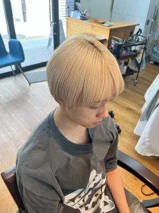ショート カラー 🫧艶髪デザイナー 🫧白石航汰のヘアスタイル