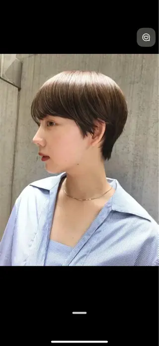 ショート ROBBY表参道所属・木村【ショート/ 耳だしショート】のヘアスタイル