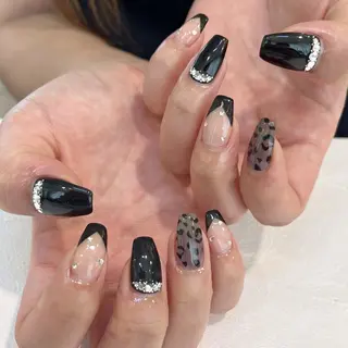 ネイル 鈴木 里奈のネイルデザイン