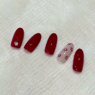 ネイル 鈴木 里奈のネイルデザイン