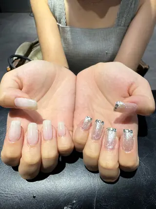 セミロング 小川 柚香のネイルデザイン