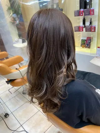 ロング トップスタイリスト 三澤　康司のヘアスタイル
