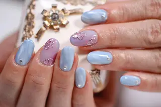 ネイル ママリンド　志村坂上店所属・しみ えんのネイルデザイン