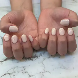 ネイル Honey Bee所属・Honey Bee Mikuのネイルデザイン