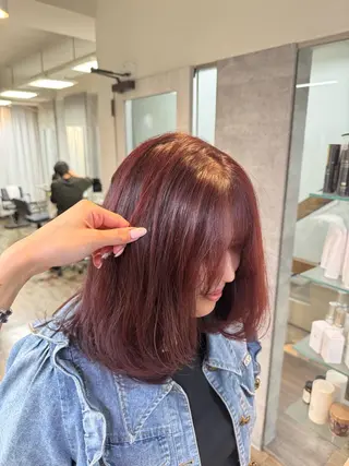 ミディアム カラー Rena/ショート /ワンホンヘアのヘアスタイル