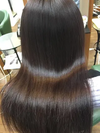 セミロング カラー PALETTE(パレット)所属・SHIORI💜口コ ミNo.1艶カラーのヘアスタイル