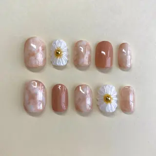 ネイル ハイトーン🦄ネイル 💞のぶちのネイルデザイン