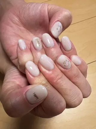 ネイル Luminous ⭐︎のネイルデザイン