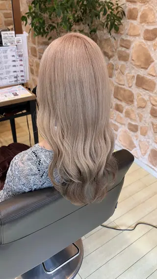 ロング カラー 佐藤 煌のヘアスタイル