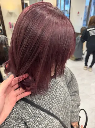 ミディアム カラー ヘアアレンジ 目黒 碧人のヘアスタイル