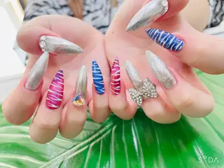 ネイル AZUR N&eyelashのネイルデザイン