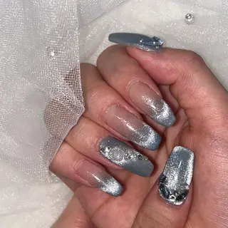 ネイル Nailsalon Sirius所属・SIRIUS manakaのネイルデザイン