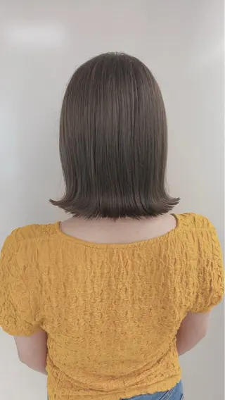 カラー 透明感/グレージュ/ ベージュ/るな🪽のヘアスタイル