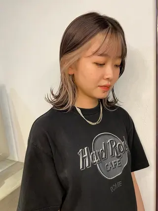 ミディアム カラー vixus mamiのヘアスタイル