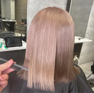 セミロング _WHITE鳳店所属・_WHITE /藤田唯生のヘアスタイル