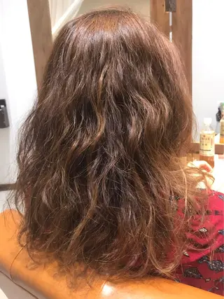 セミロング 南 知佳のヘアスタイル