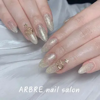 ネイル ARBRE nailsalonのネイルデザイン