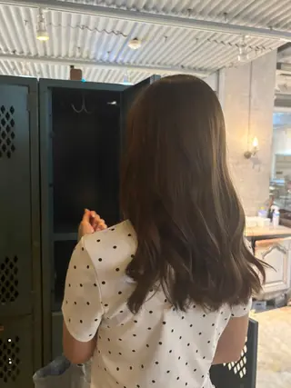 カラー 東 かれんのヘアスタイル