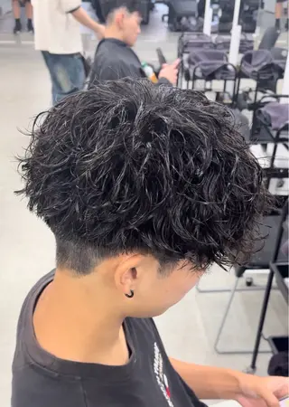 パーマ メンズ センターパート/ニュ アンス🔥鎌田嵩矢のヘアスタイル