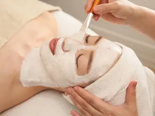 小顔/リンパ/マッサージL.sana所属・小顔/フェイシャル L.sanaのエステ・リラクイメージ