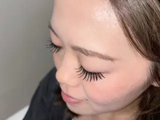 マツエク・マツパ Nail&Eyelash Rea所属・Rea🌈Coco 韓国風まつげパーマの眉毛・アイブロウイメージ