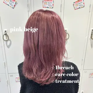 ミディアム 渡邊楓果／髪質改善 ／カラーのヘアスタイル