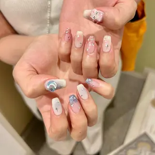 ネイル ⠀ loggy.のネイルデザイン