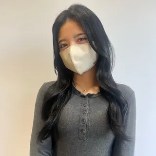 ロング カラー ベージュカラー⌇﻿ くびれヘア.𐙚心音のヘアスタイル