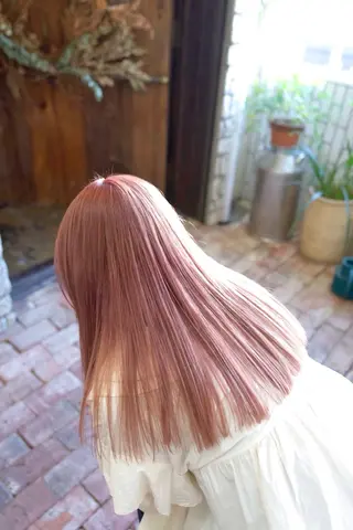 セミロング カラー Armoire所属・安藤悠里/ハイトーン /デザインカラーのヘアスタイル