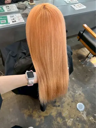 ロング カラー ブリーチ/ハイトーン ピンク/ベージュ🎟のヘアスタイル