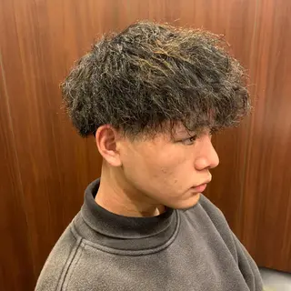 ミディアム パーマ メンズ 栗原 周太郎のヘアスタイル