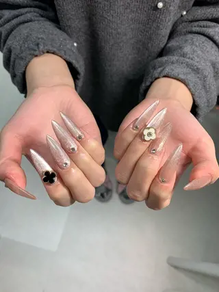 ネイル インフィニティ ネイルサロンのネイルデザイン