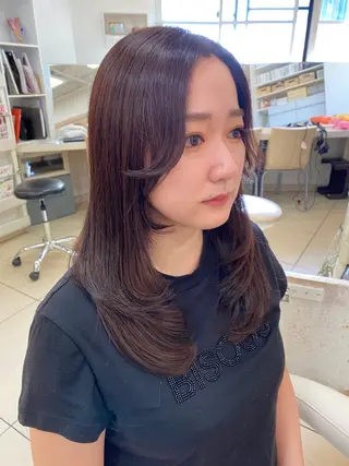 ロング カラー 具志 真理子のヘアスタイル