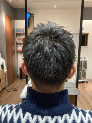ショート UNCHEL所属・橋本 和弥のヘアスタイル