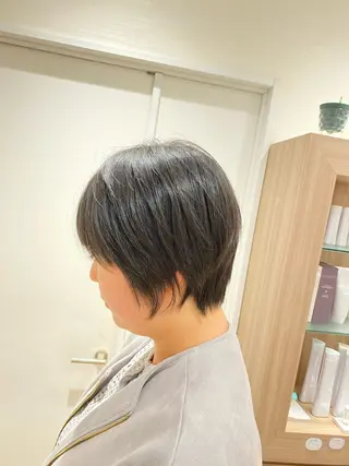 ショート イシカワ ユウタのヘアスタイル