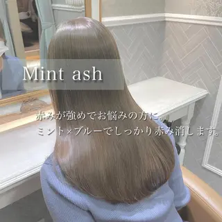 ロング カラー パーマ ヘアアレンジ ネイル マツエク・マツパ アイブロウ 佐々木 シホミのヘアスタイル
