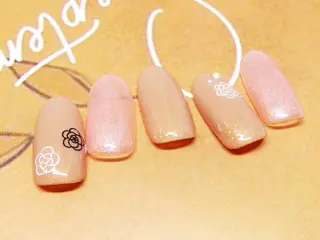 ネイル ティーエヌ 金山駅東口店のネイルデザイン