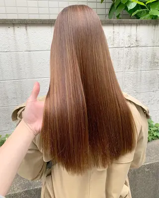 ロング パーマ 柔らかブラウン/顔周 りレイヤー♡ユウシのヘアスタイル