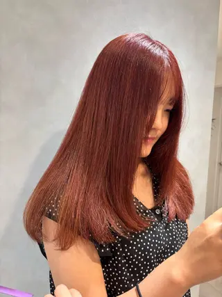 カラー ハマモト ユナのヘアスタイル