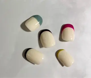 ネイル une／YUKINA 🫧大人nuanceのネイルデザイン