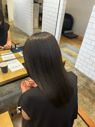 カラー 坂下 かのんのヘアスタイル