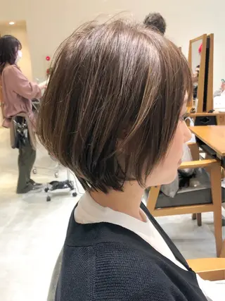 ショート カラー 🌟イメチェン美容師 🌟清水 大輝のヘアスタイル