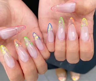 ネイル BLITZ Nail 岩田💅🏻✨のネイルデザイン