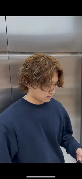 ミディアム カラー パーマ メンズ fifth / 六反穂 龍介のヘアスタイル