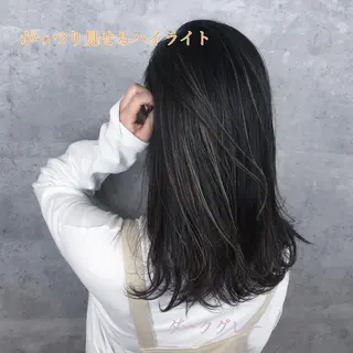 セミロング カラー アンダーバーホワイト_WHITE所属・_WHITE芝本 賢吾【天王寺店】のヘアスタイル