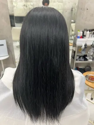 ロング カラー 伊藤 つばさのヘアスタイル