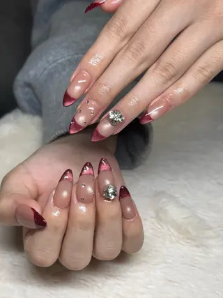 ネイル ねいる屋　Anela 美優のネイルデザイン