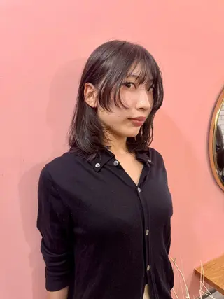 ミディアム 捺葵 @72tomi__のヘアスタイル