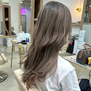 ロング カラー ハイトーンレイヤー 🥇稲垣颯太のヘアスタイル